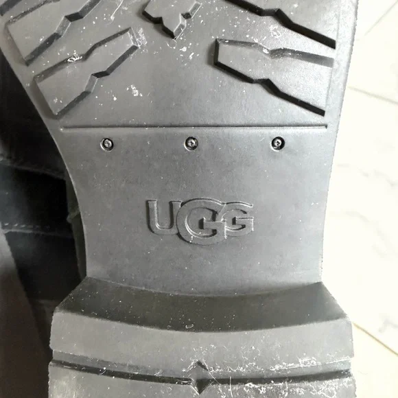 UGG Australia Wilde Combat Moto Black Leather MidTop Buckle Zip Boot Women’s 9.5 - Picture 9 of 10